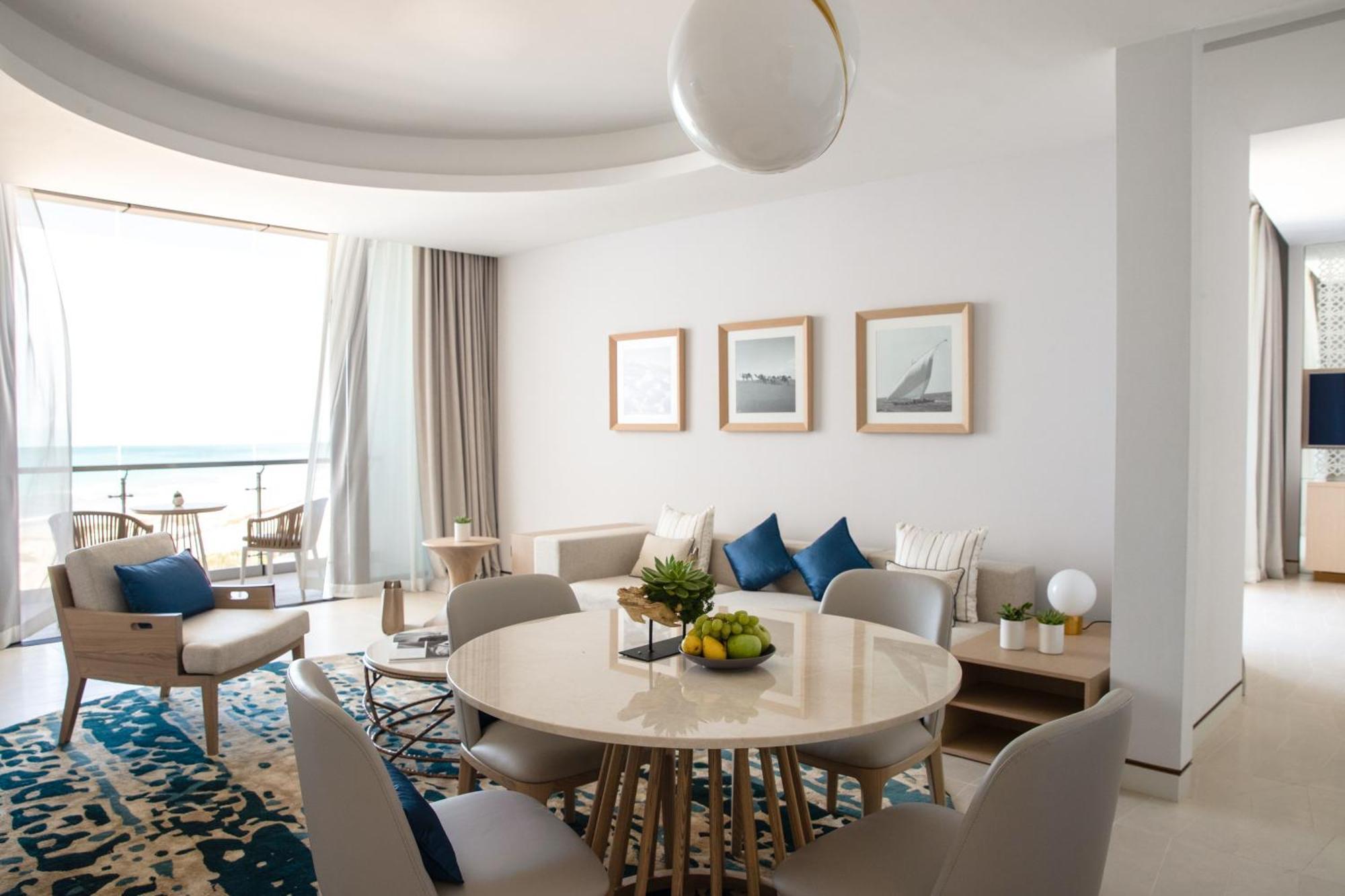 Ocean Suite,1543200478:JPEG